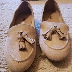 Beige loafers
